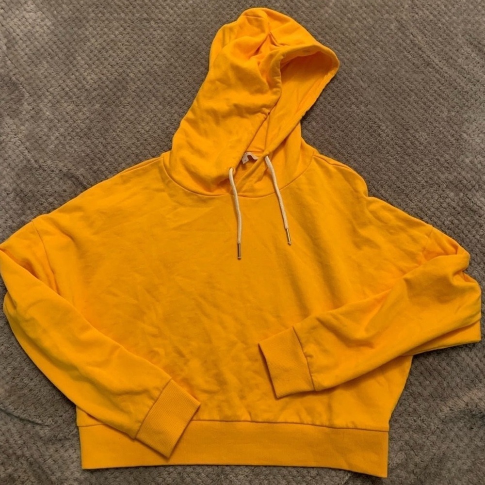 NWOT CLOCKHOUSE HOODIE SIZE M
